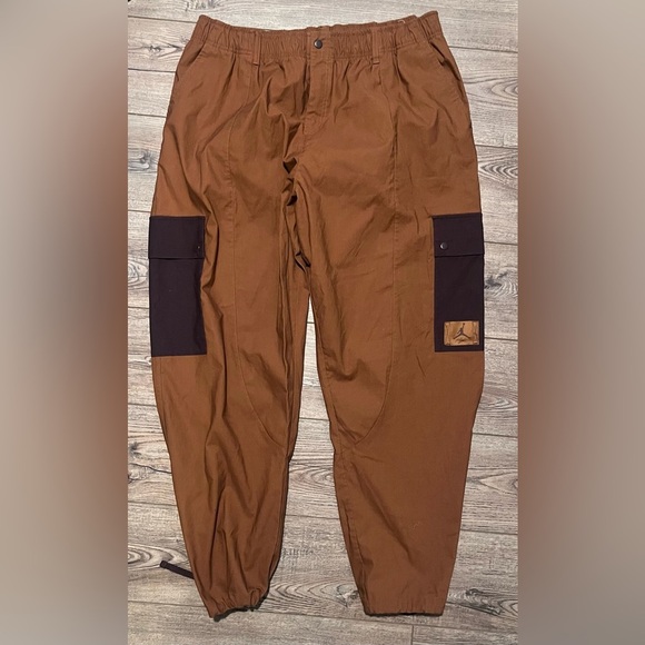 Jordan Brown Cargo Pants - Picture 2 of 8